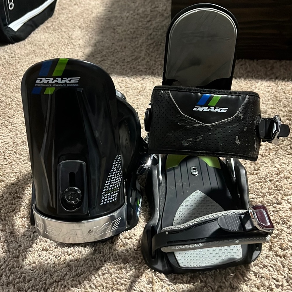 Drake snowboard Bindings